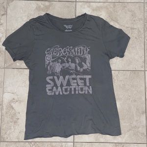 Aerosmith graphic tee